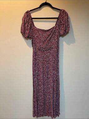 Francesca's Collections Burgundy Floral Puff-Sleeve Midi Dress with side slit